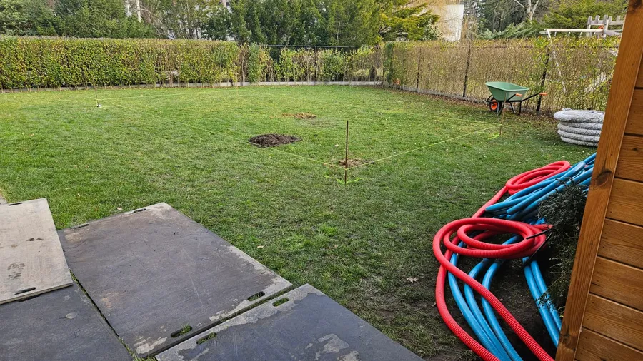 Step 01 of the WaterRows pool construction timeline